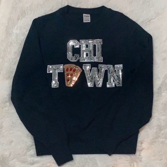 PINK sequin Chi Town crew neck 🍕 - Picture 2 of 6